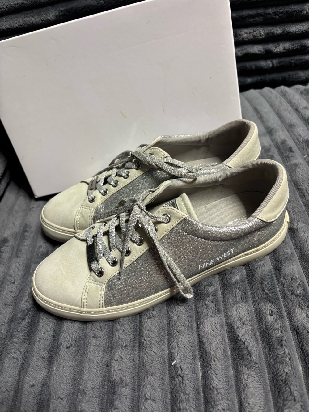 Nine West Gray & Silver Glitter Low-Top Sneakers